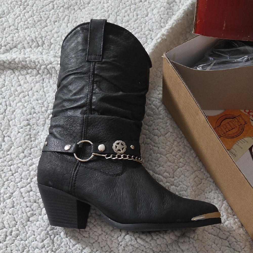 Dingo Black Heeled Western Boots